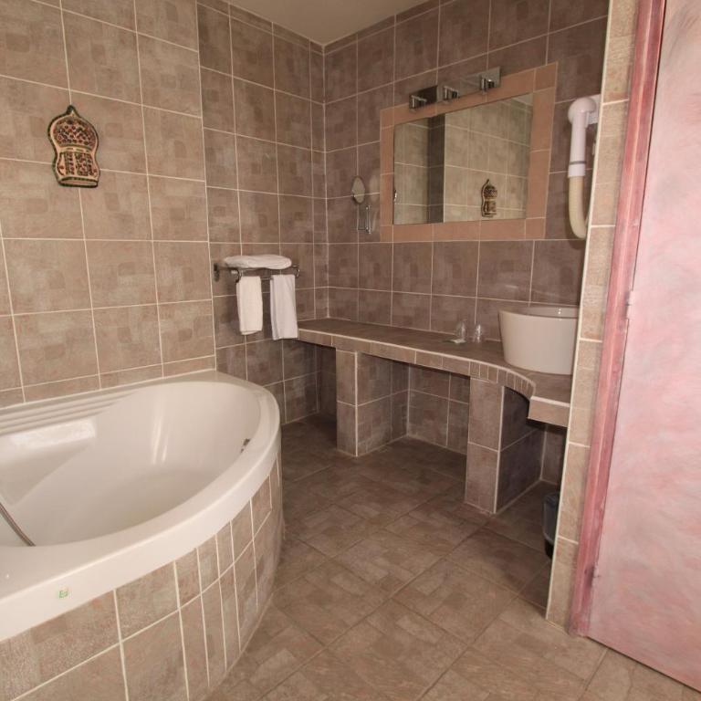Hotel Le 5 - Chambre Double Supérieure - 2