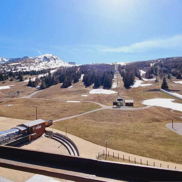Studio au pied des pistes avec Wifi, parking, animaux admis - FR-1-525-186 - Apartment (4 Adults) - 8