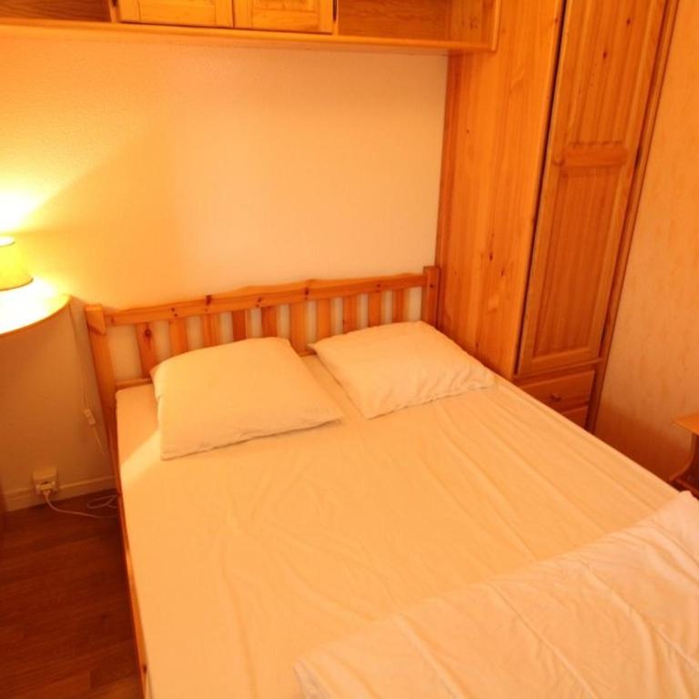 Proche Thermes - T2 Cabine avec Balcon, Parking et Wifi - Animaux admis - FR-1-313-170 - Apartamento (4 adultos) - 5