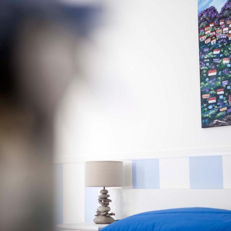 Martins Rooms Palermo - Camera Matrimoniale con Bagno Privato Esterno - 7