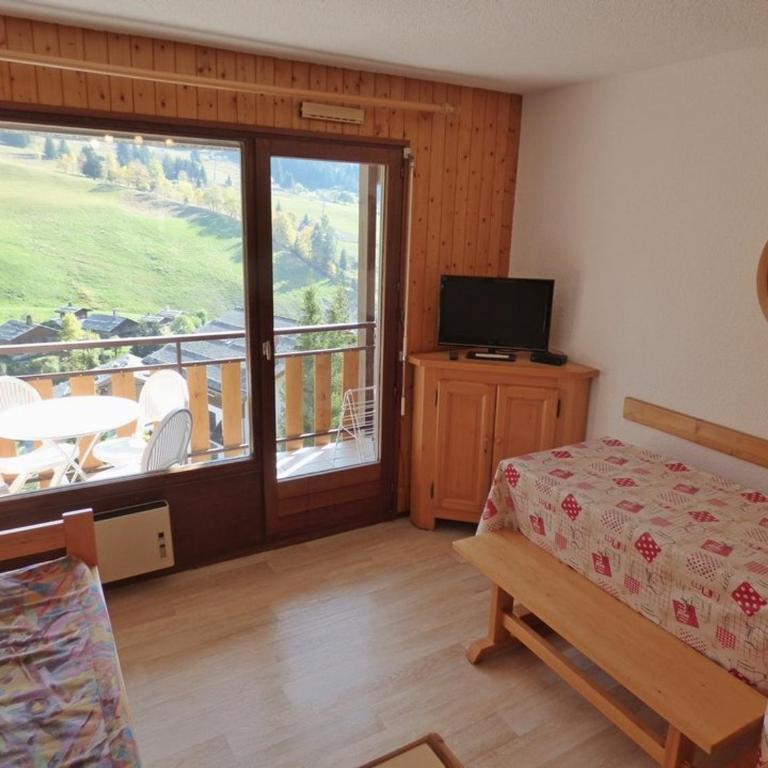 Lumineux studio savoyard avec balcon exposé SUD - FR-1-458-114 - Estudio - 2