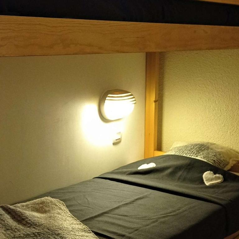 Appart 4 pers, skis aux pieds, balcon, kitchenette, TV - FR-1-545-24 - Appartement (4 Adultes) - 13