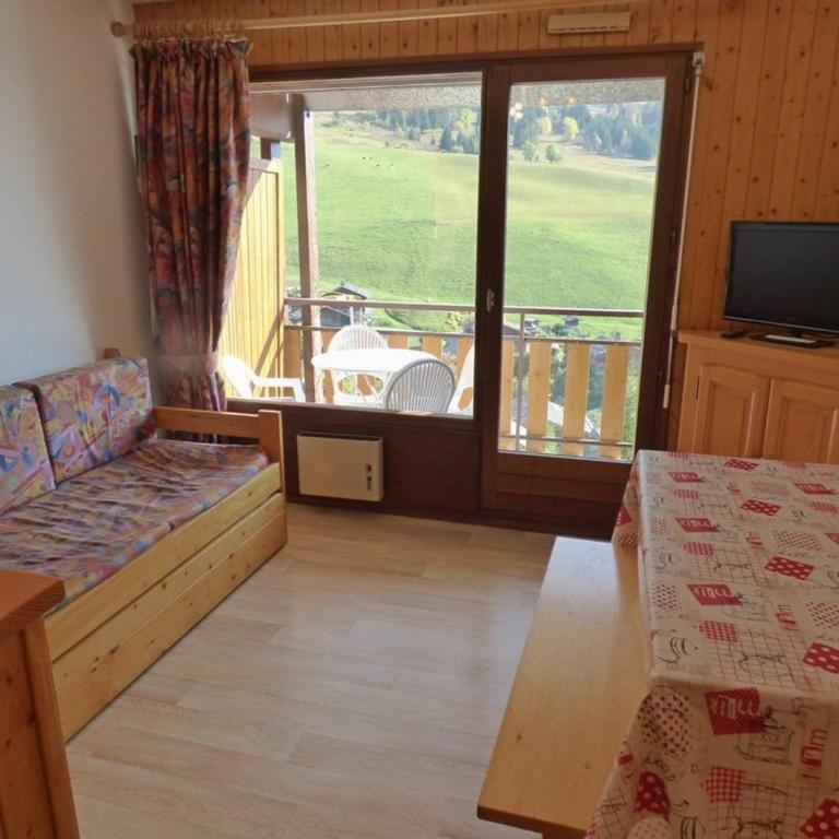 Lumineux studio savoyard avec balcon exposé SUD - FR-1-458-114 - Estudio - 1