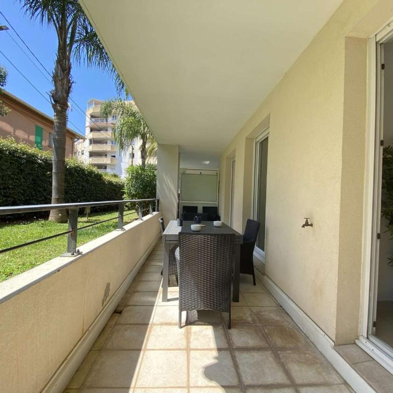 Appartement 3P avec Terrasse et Garage, à 10min des Plages de Juan-les-Pins - FR-1-252-171 - Appartement (6 Adultes) - 15