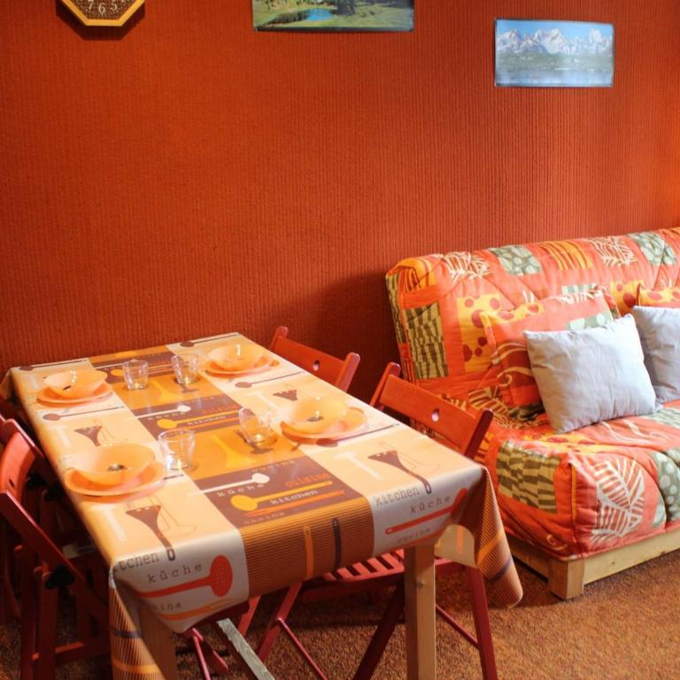 Studio charmant au pied des pistes, balcon sud, parking gratuit, animaux acceptés ! - Appartement 1 Chambre - 8