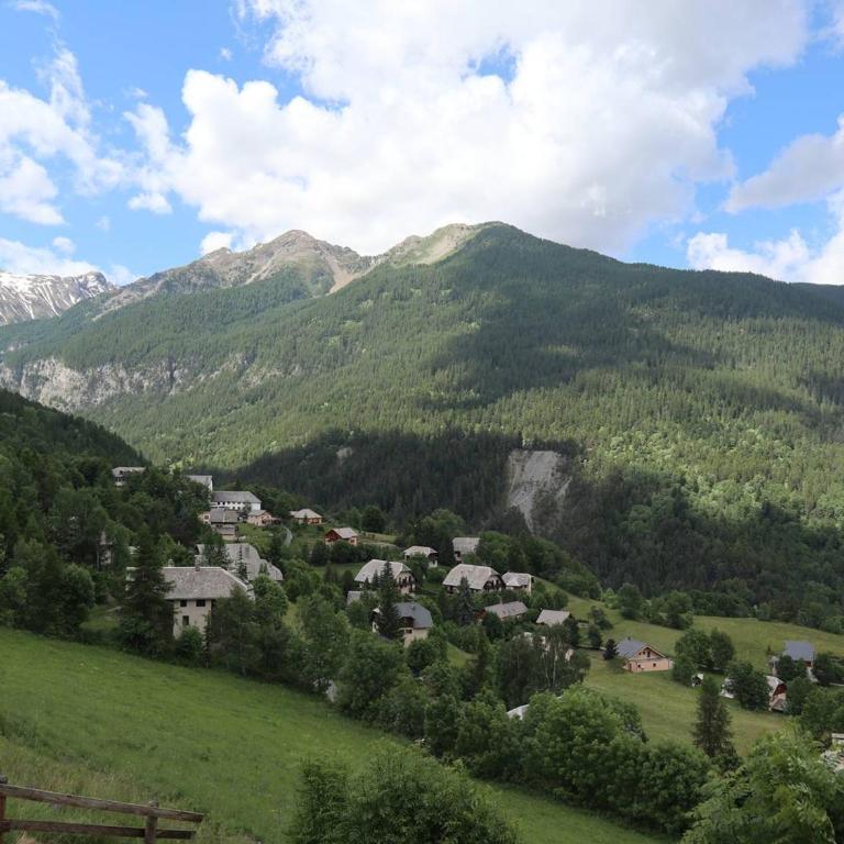 Grand studio 5 personnes avec balcon, parking, proche station - FR-1-322-435 - Apartment (5 Erwachsene) - 5
