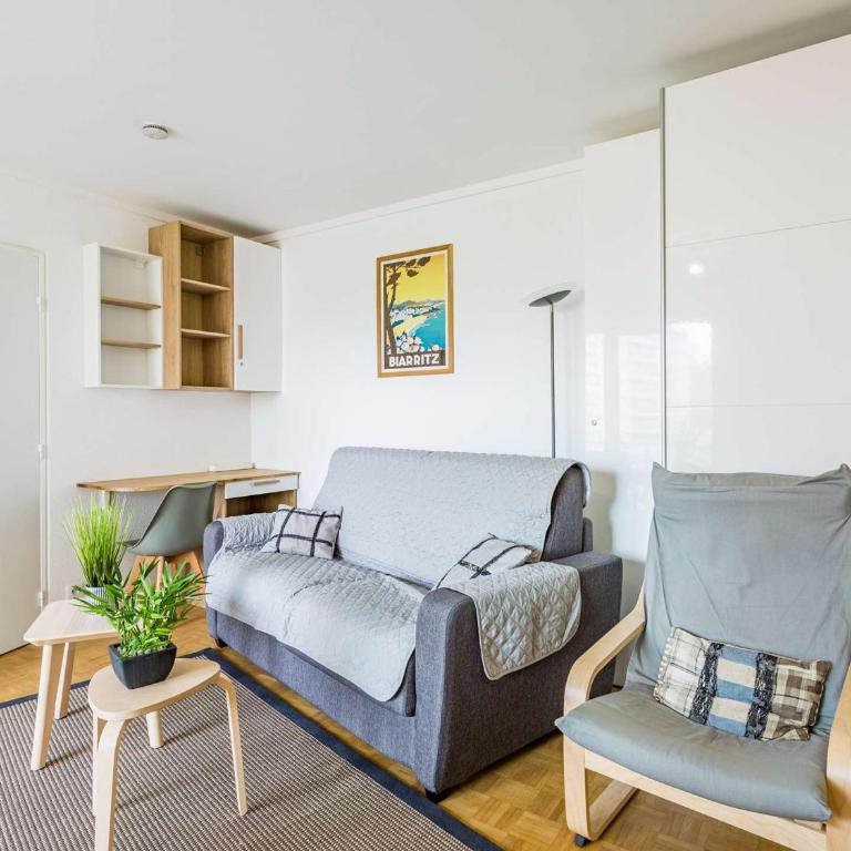 Superbe T2 rénové avec balcon et parking, à 150m de la Grande Plage de Biarritz - FR-1-3-517 - Appartement (3 Adultes) - 18