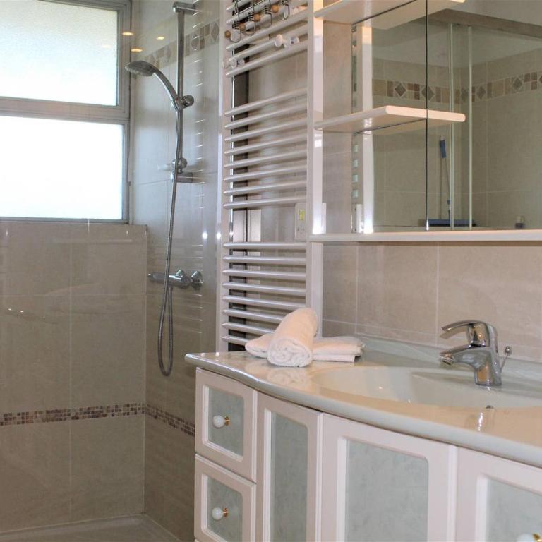 Appartement 3P avec terrasse et parking, Villeneuve-Loubet Plage - FR-1-252A-63 - Appartement (6 Adultes) - 17
