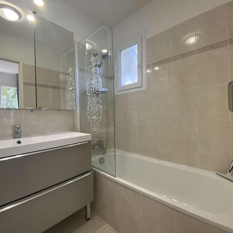 Sainte-Maxime: Appart 3P climatisé avec piscine, parking privé et jardin calme - FR-1-226-471 - Appartamento (6 Adulti) - 12