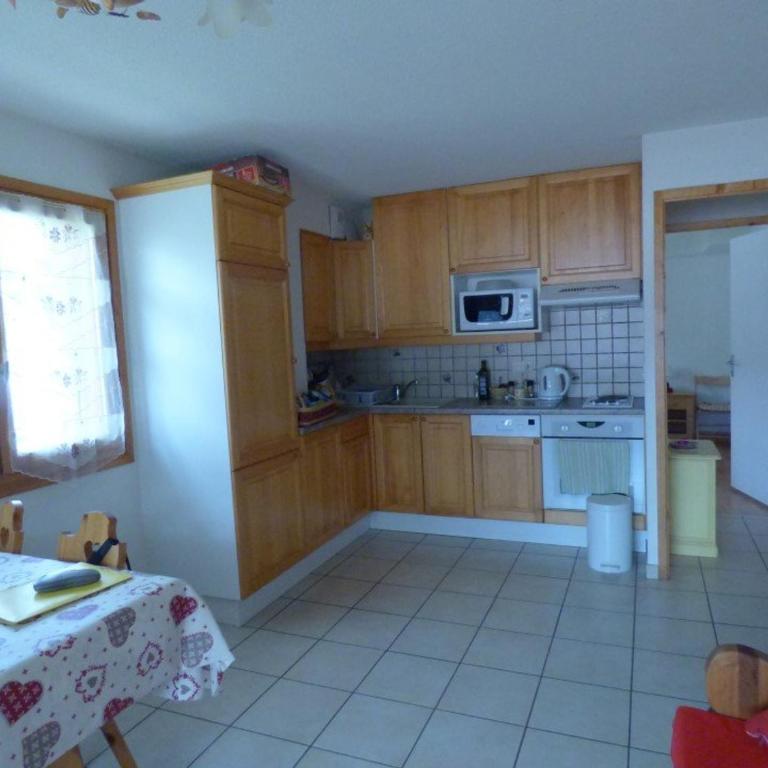 Charmant T2 + cabine, 6 pers, garage, près des stations La Clusaz et Le Grand-Bornand - Appartement 2 Chambres - 6
