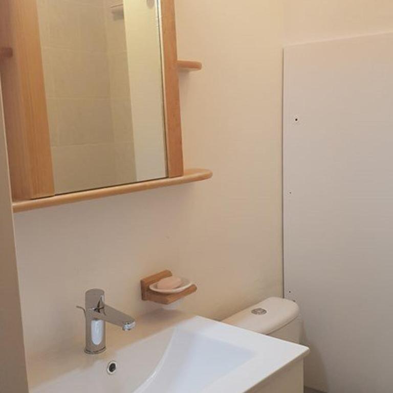 Studio rénové pour 3 au centre de Montgenèvre avec parking - FR-1-266-166 - Estudio - 11