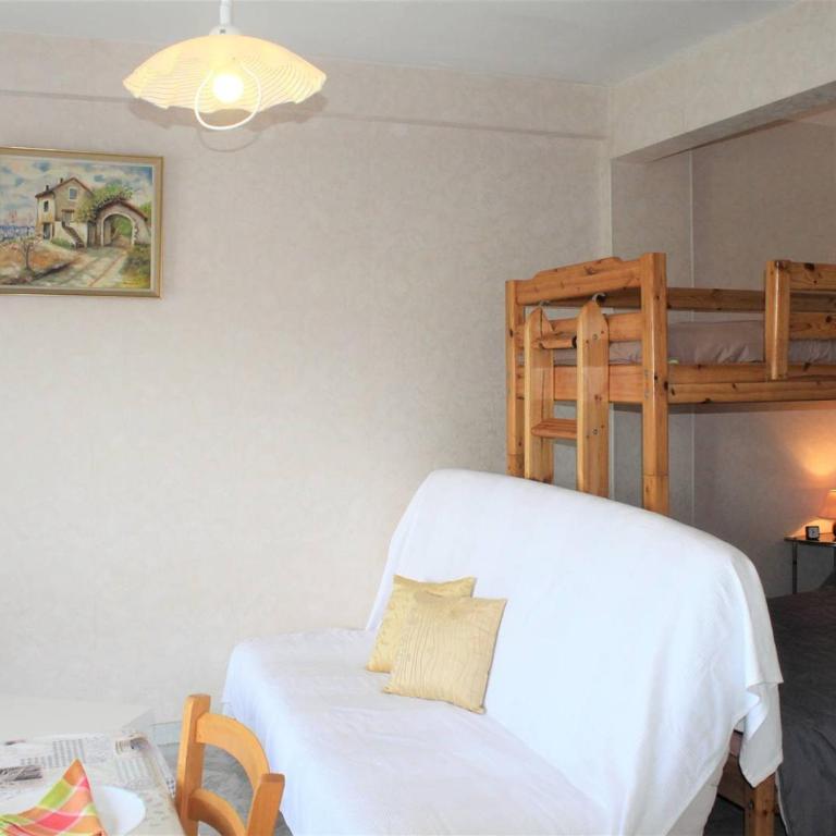 Studio Cosy avec Terrasse et Parking, à 30m de la Mer, Cagnes-sur-Mer - FR-1-252A-56 - Appartement (4 Adultes) - 2