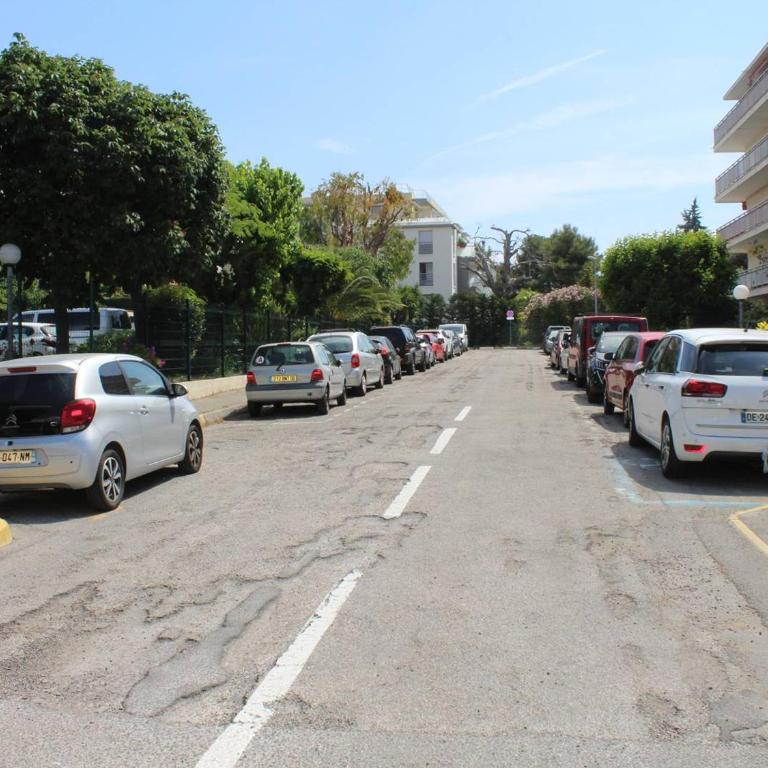Studio Cosy avec Terrasse et Parking, à 30m de la Mer, Cagnes-sur-Mer - FR-1-252A-56 - Appartement (4 Adultes) - 5