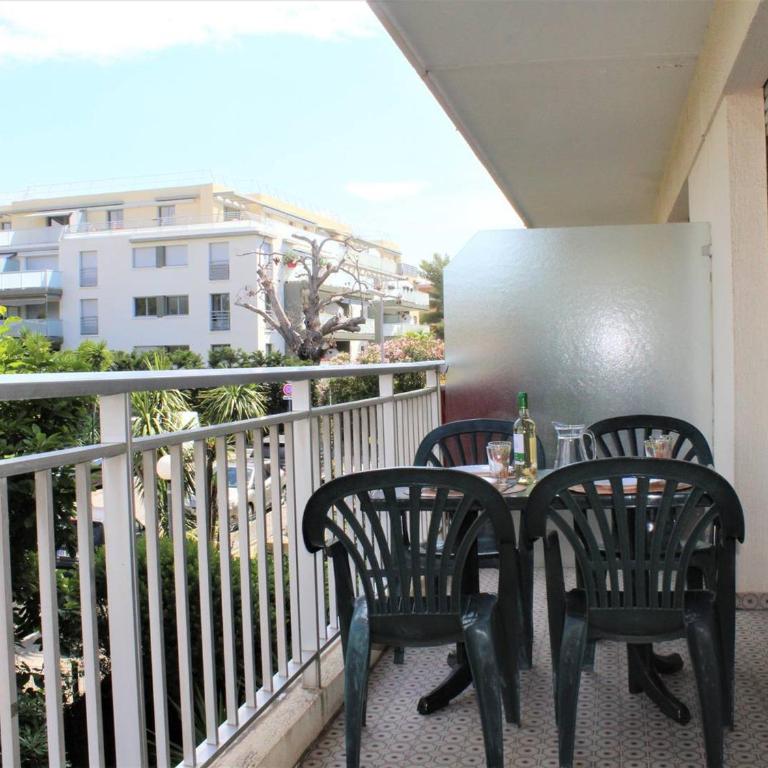 Studio Cosy avec Terrasse et Parking, à 30m de la Mer, Cagnes-sur-Mer - FR-1-252A-56 - Appartement (4 Adultes) - 8