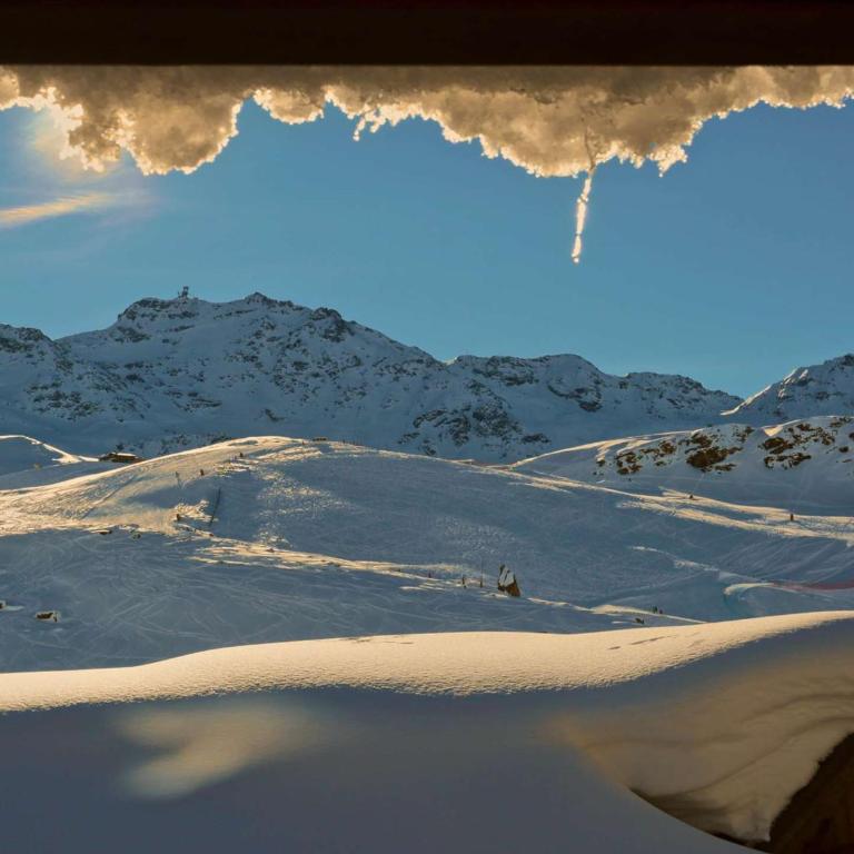 Chalet Triplex 75m² Val Thorens - 2 Chambres, 1 Cabine, Cheminée, WiFi, Proche Pistes et Commerces - FR-1-637-11 - Chalet (6 Adultes) - 8