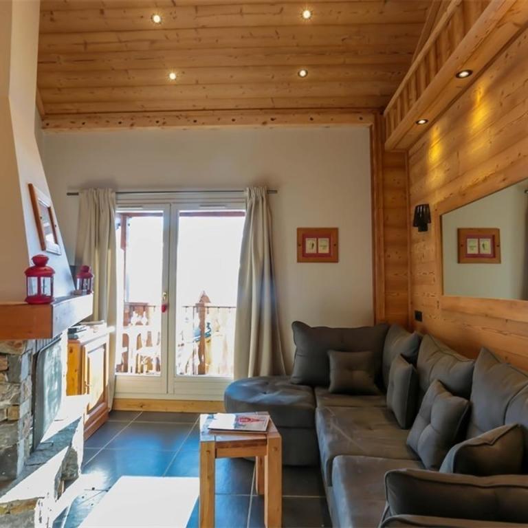 Chalet Triplex 75m² Val Thorens - 2 Chambres, 1 Cabine, Cheminée, WiFi, Proche Pistes et Commerces - FR-1-637-11 - Chalet (6 Adultes) - 10