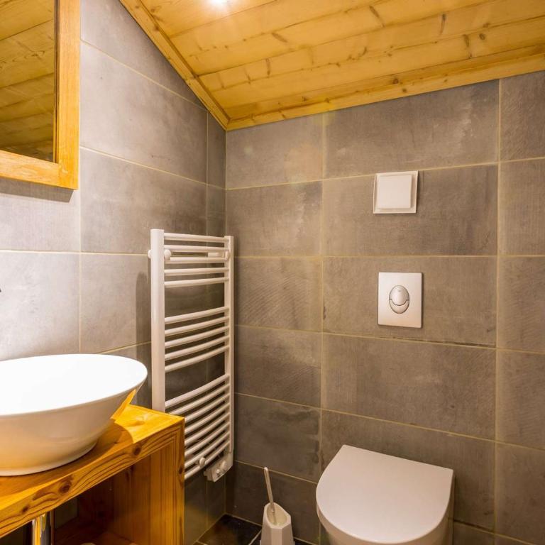 "Chalet Triplex 12 Pers à Val Thorens - 4 Flocons Or, Cheminée, WiFi, Proche Pistes et Commerces" - FR-1-637-10 - Chalet (12 Adultes) - 12
