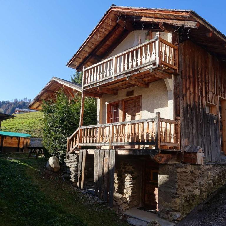 Charmant Mazot Savoyard à Hauteluce: Idéal pour Couple, Proche Commerces et Ski, Bien Équipé - Chalet 1 Chambre - 3