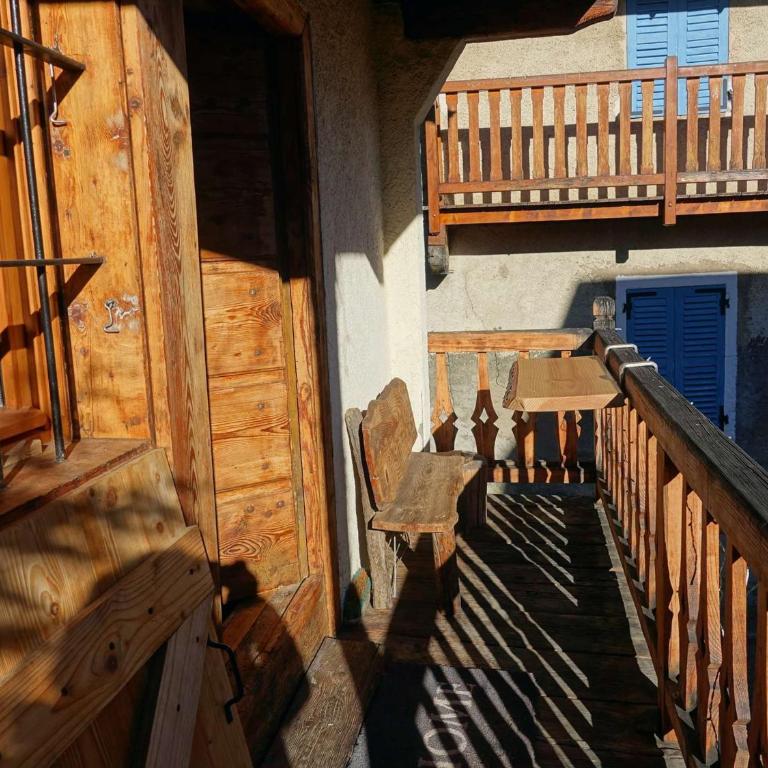 Charmant Mazot Savoyard à Hauteluce: Idéal pour Couple, Proche Commerces et Ski, Bien Équipé - Chalet 1 Chambre - 5