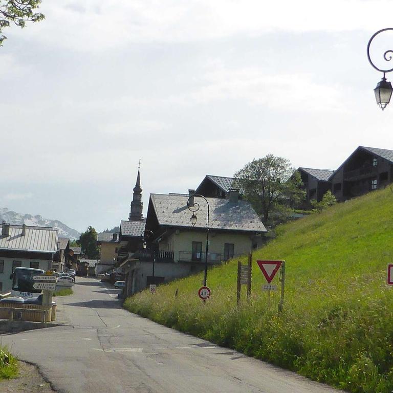 Charmant Mazot Savoyard à Hauteluce: Idéal pour Couple, Proche Commerces et Ski, Bien Équipé - Chalet 1 Chambre - 6