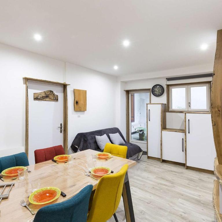 Appartement central 4-6 pers, RDC, bien équipé, proche télécabine et commodités. - FR-1-401-230 - Apartment - 7