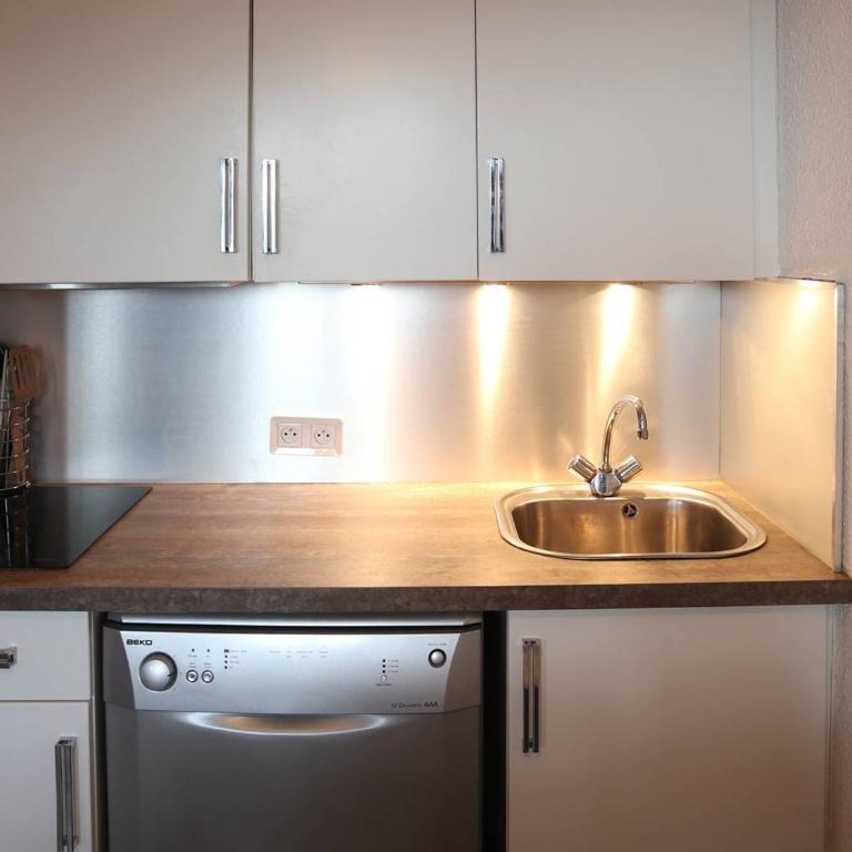 Studio pour 6 pers, skis aux pieds, confort et ascenseur - FR-1-322-453 - Apartment (6 Adults) - 6