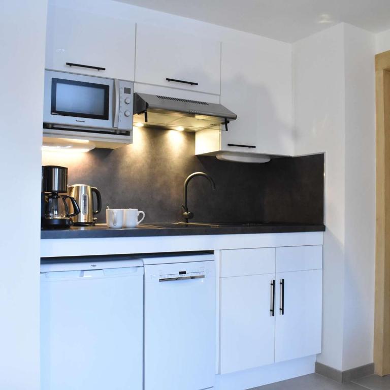 Studio Montagne Rénové, 2 Pers, Proche Pistes et Commerces, Méribel - FR-1-180-572 - Appartement - 14
