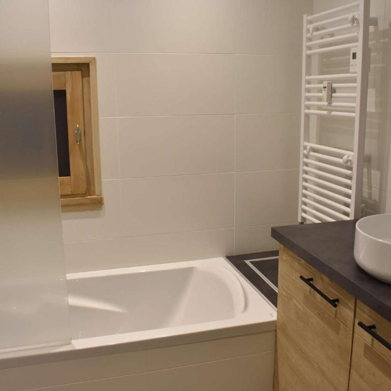 Studio Montagne Rénové, 2 Pers, Proche Pistes et Commerces, Méribel - FR-1-180-572 - Appartement - 21