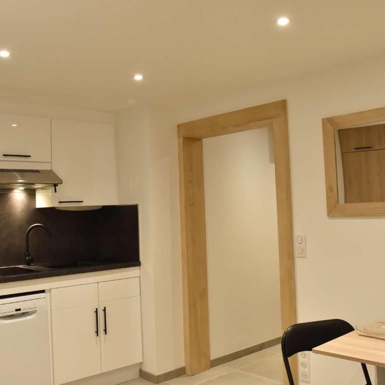Studio Montagne Rénové, 2 Pers, Proche Pistes et Commerces, Méribel - FR-1-180-572 - Appartement - 23
