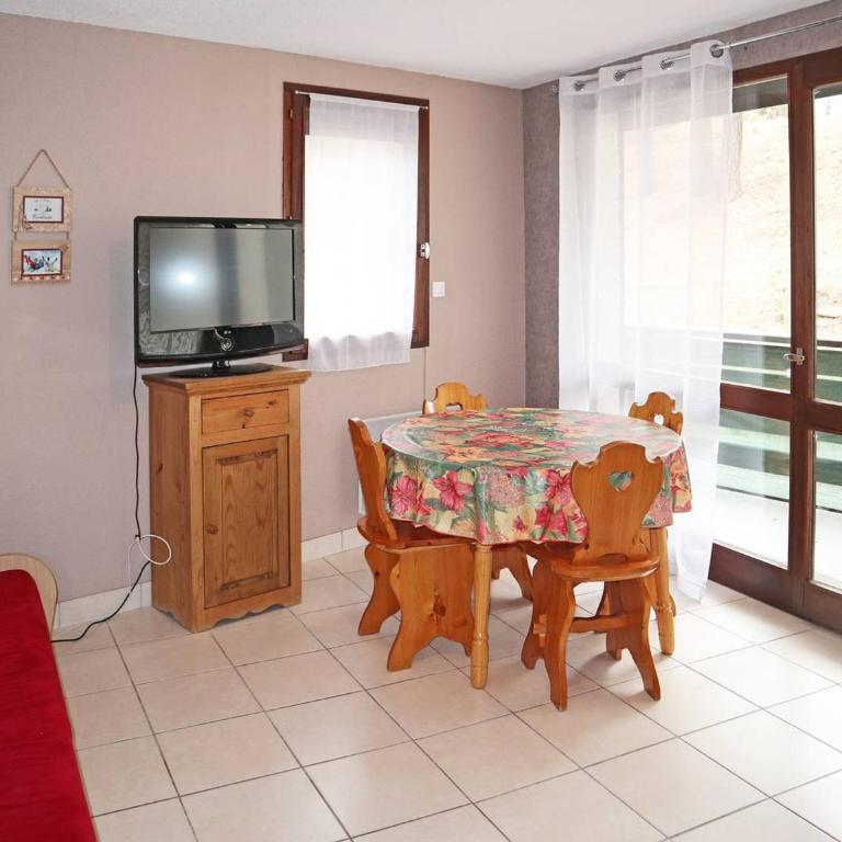 Charmant studio skis aux pieds, balcon sud/est - FR-1-322-477 - Apartamento - 3