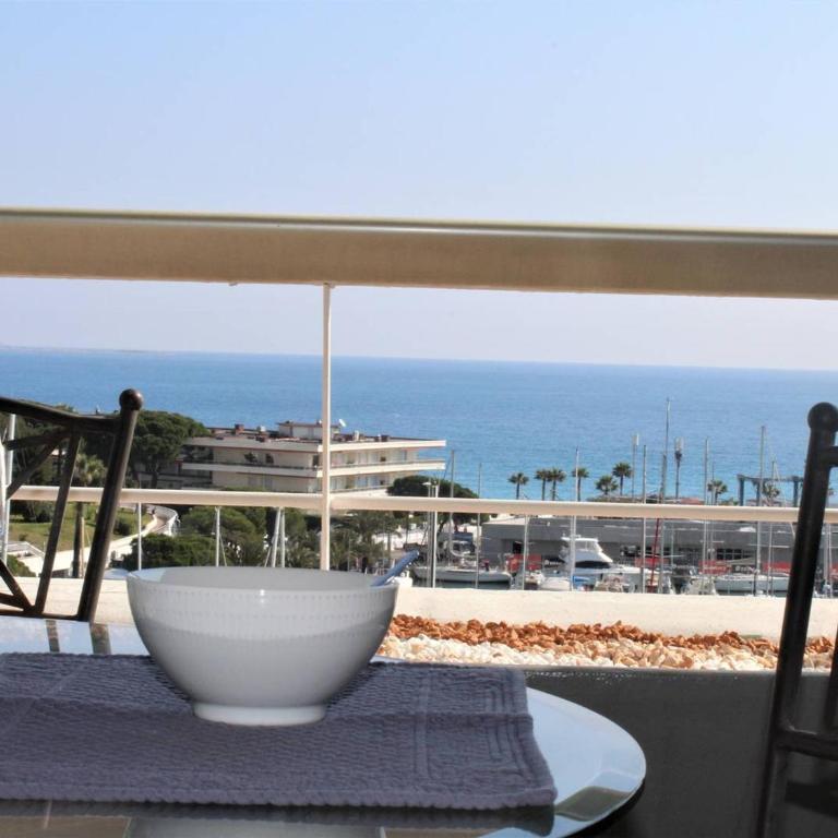 Studio calme, climatisé et équipé avec terrasse vue mer - 2 couchages - FR-1-252A-67 - Appartement - 13