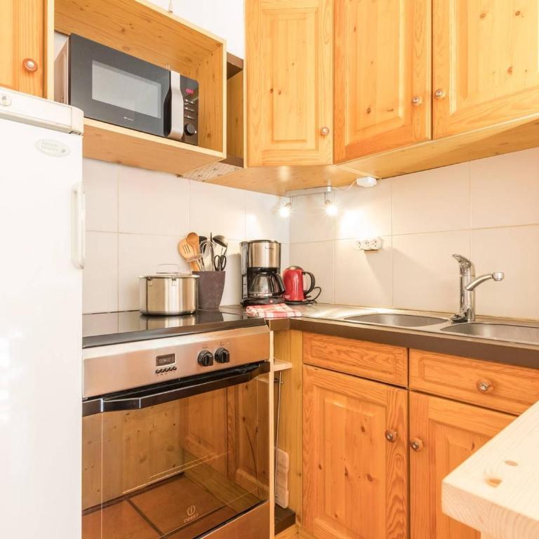 Charmant Duplex 3 Pièces avec Mezzanine, Balcon et Proximité Pistes - 6 Couchages - Appartement 2 Chambres - 12