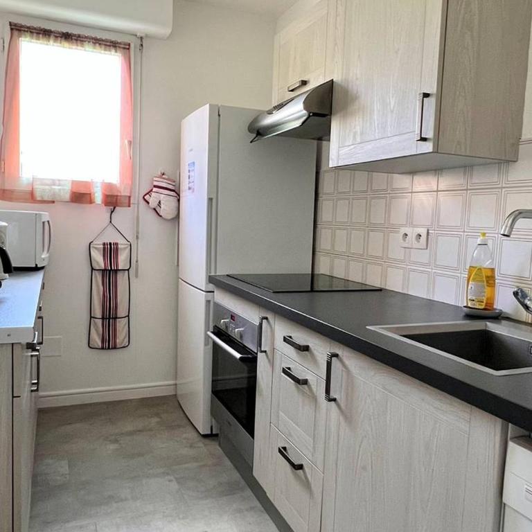 Appartement 2 pers. RDC à Cambo-les-Bains avec Internet et Animaux admis - Appartement 1 Chambre - 8