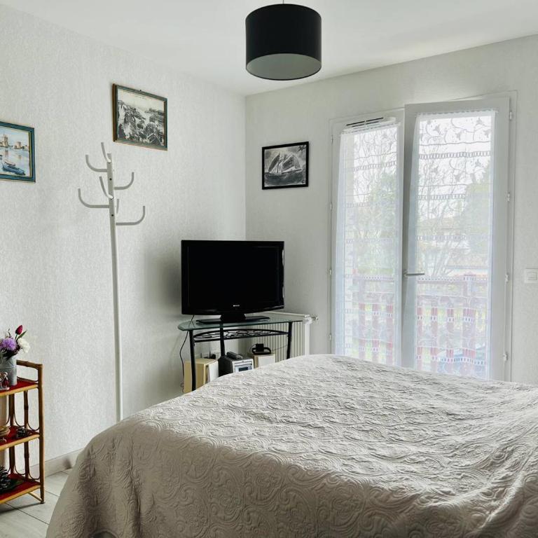 Appartement T2 central avec terrasse, Cambo-les-Bains - Appartement 1 Chambre - 12