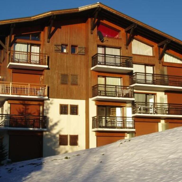 Studio calme avec jardin et terrasse à Notre-Dame-de-Bellecombe - FR-1-505-11 - Studio - 2
