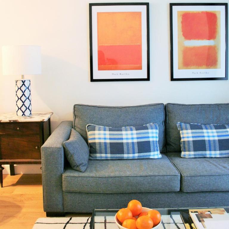 Click&Flat Stylish Torrijos - Two-Bedroom Apartment - 10