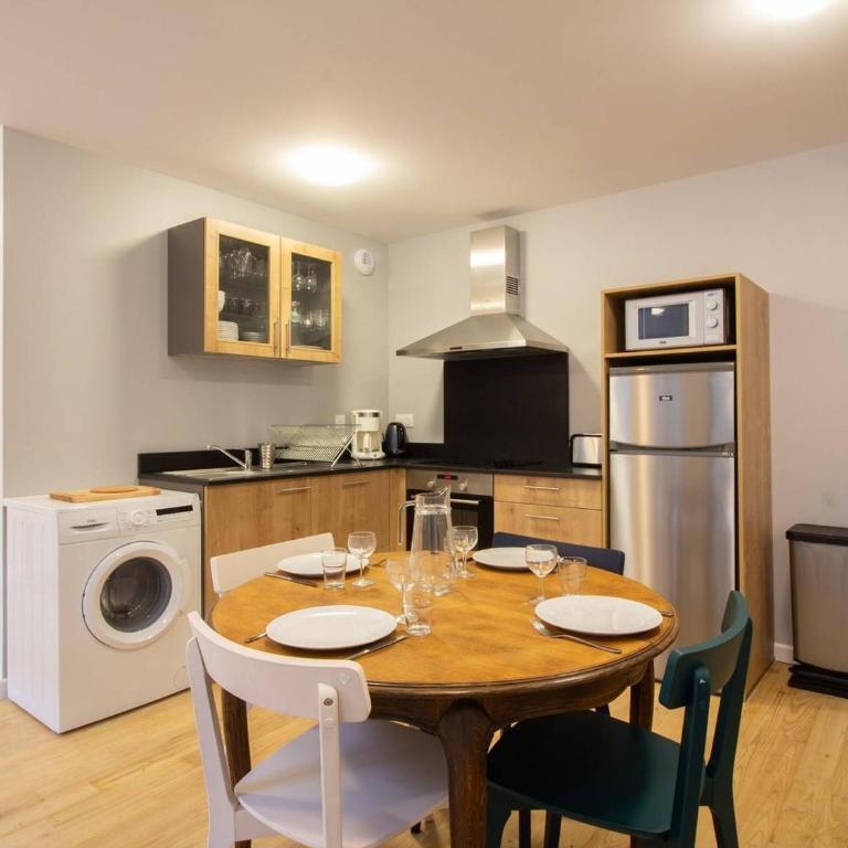 Appartement central 4-9 personnes avec parking à Cauterets - FR-1-401-181 - Appartement (9 Adultes) - 8