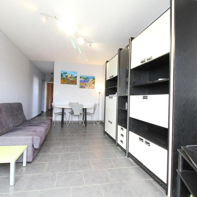 Spacieux T2 à Balaruc-les-Bains, cuisine séparée, climatisation, WiFi, proche Thermes - Appartement 1 Chambre - 11