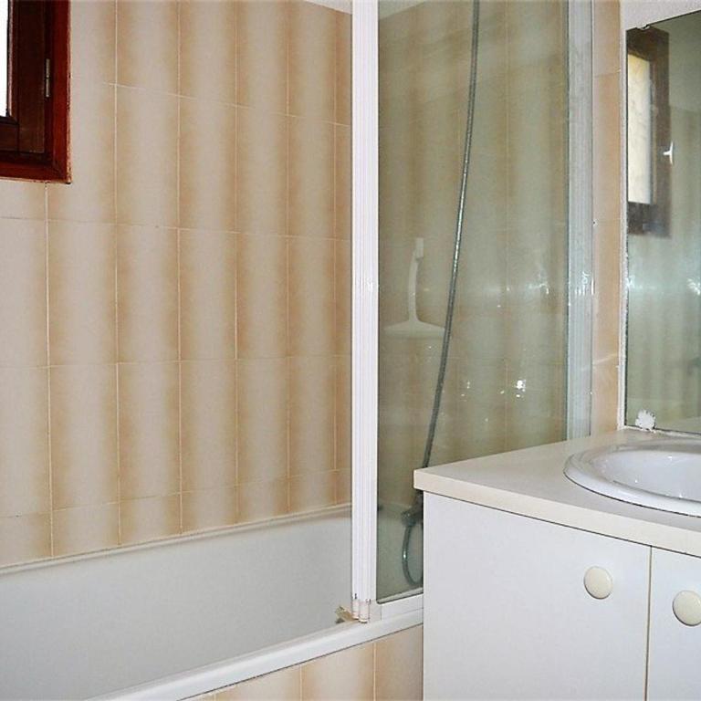 Appartement T2 lumineux pour 2 pers, Les Angles - FR-1-593-1 - Apartment (4 Adults) - 4