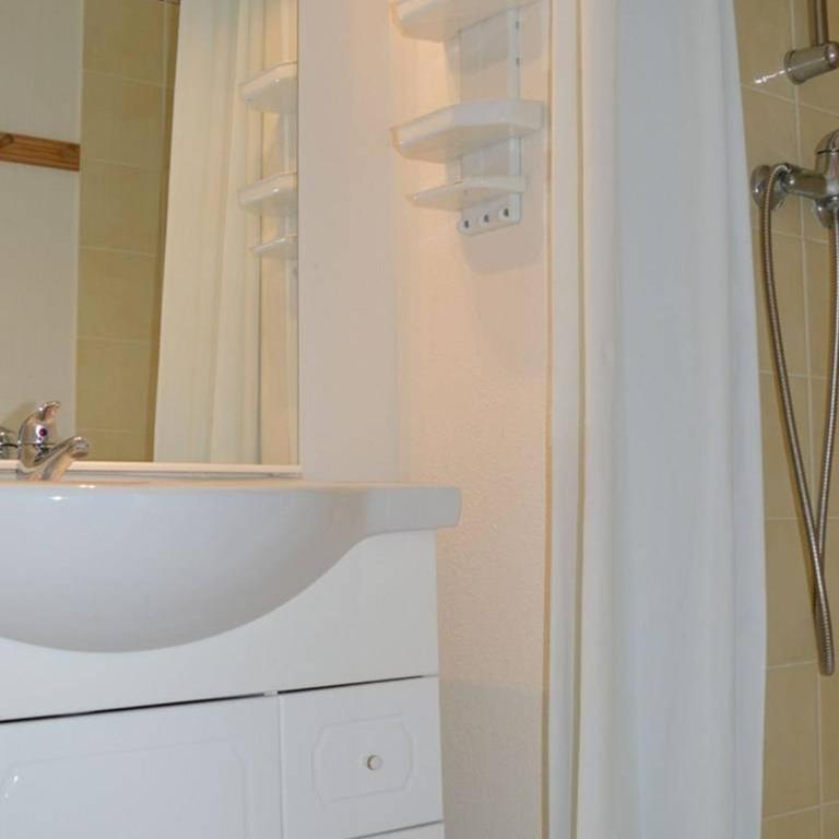 Appartement pour 4 personnes avec parking privatif et vue sur le lac - FR-1-593-32 - Apartamento (4 adultos) - 6
