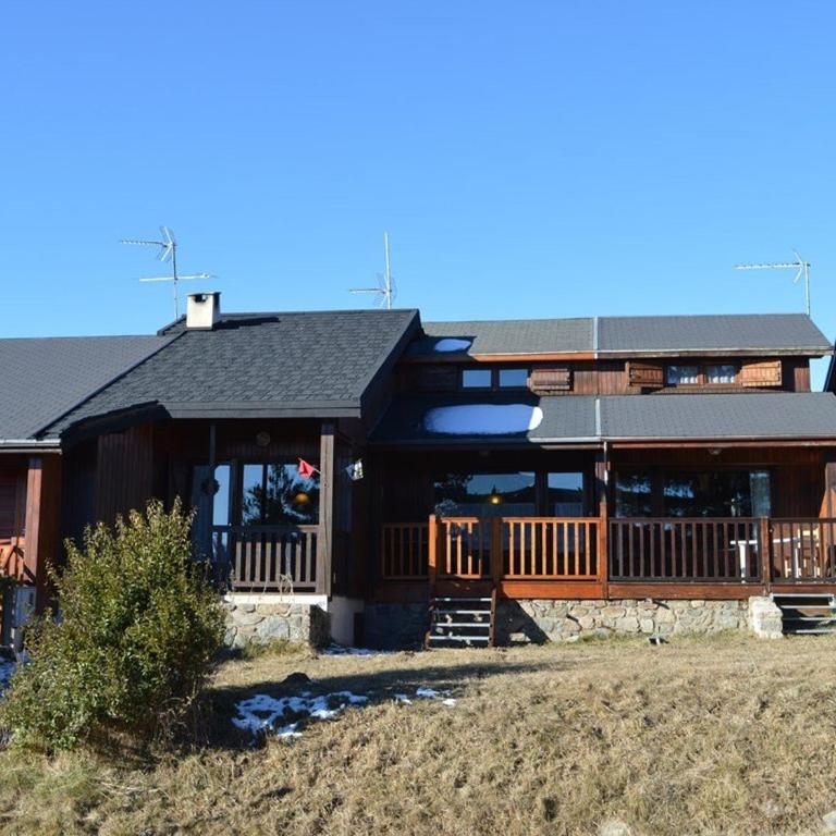 Chalet Accolé à Bolquère, 6 pers, 3 chambres, Cuisine équipée, Parking, Animaux acceptés - Chalet 3 Chambres - 9
