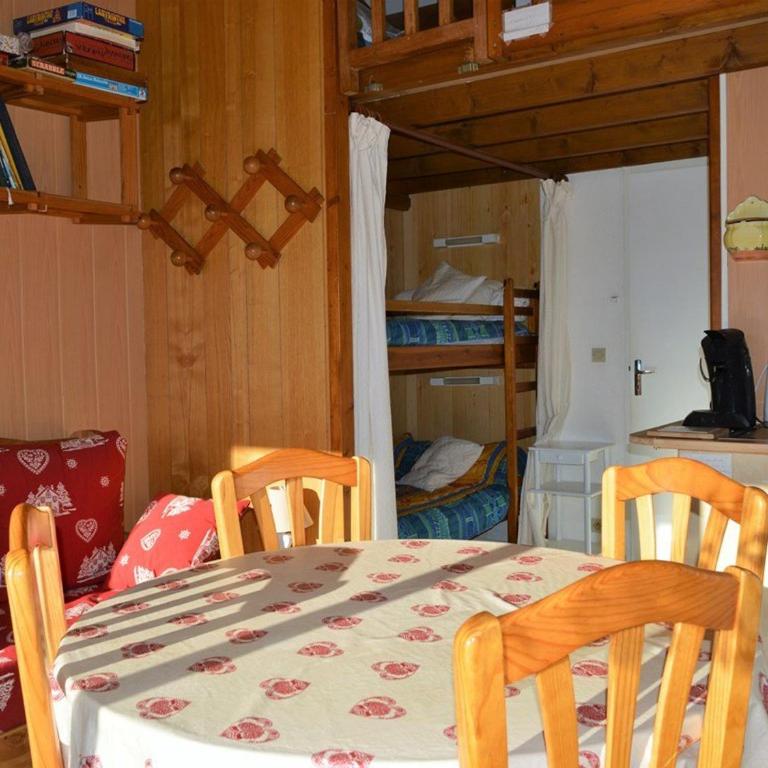 Chalet 2 pièces pour 4 pers près des pistes, terrasse sud - Chalet 1 Chambre - 8