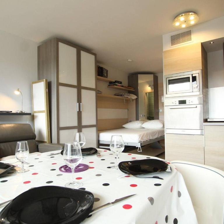 Studio rénové 4 pers à Saint-Chaffrey avec balcon, classé 3 étoiles - Appartement 1 Chambre - 5