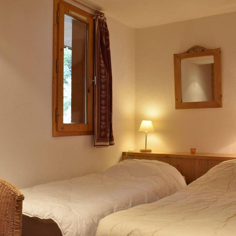 Duplex cosy 4/6 pers, proche télésiège et commerce, pkg couvert, casier à ski – Méribel - FR-1-180-554 - Apartment (6 Adults) - 6