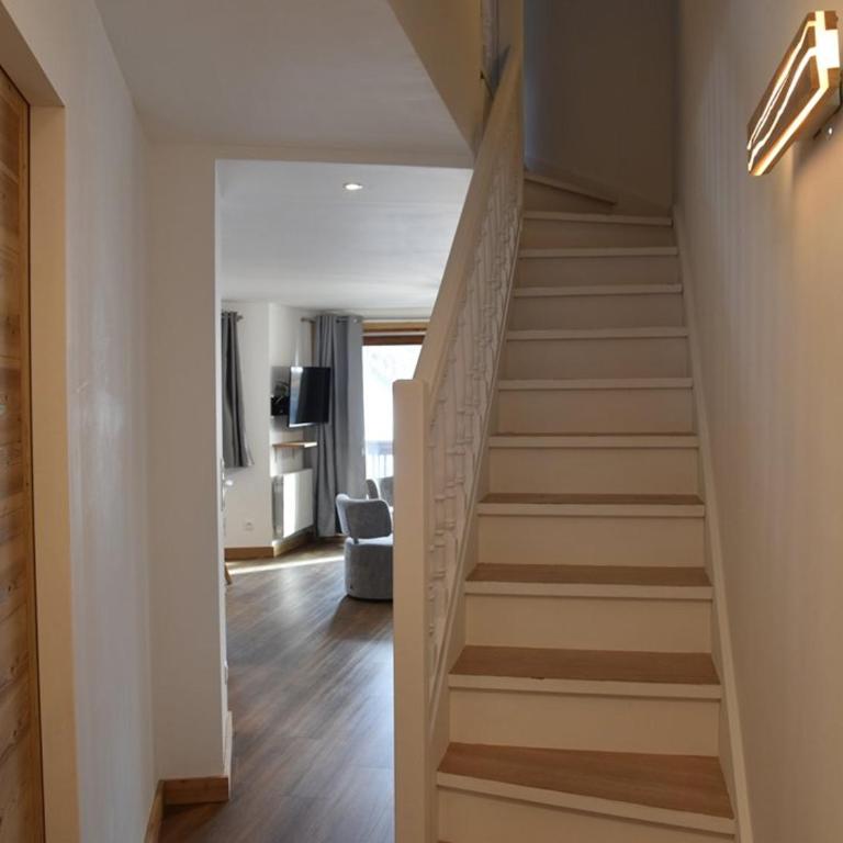 Duplex rénové 3 chambres avec wi-fi, garage, balcon sud, proche pistes à Montgenèvre - FR-1-266-162 - Appartement (8 Adultes) - 12