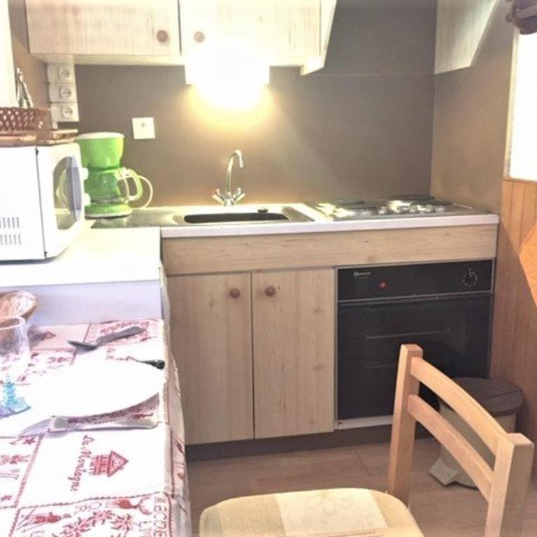 Charmant 2P, 5 couchages au pied des pistes, Risoul 1850 - Appartement 1 Chambre - 8