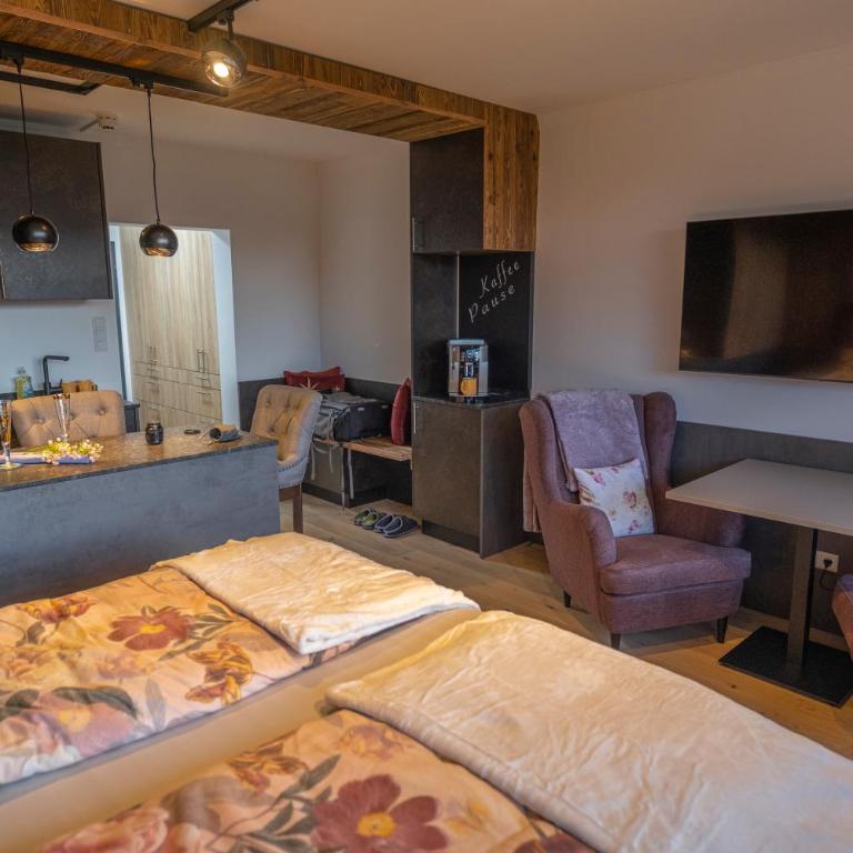 Wolfgangsee Appartements - Panorama Blick, Parkplatz, Balkon - Studio with Lake View - 31