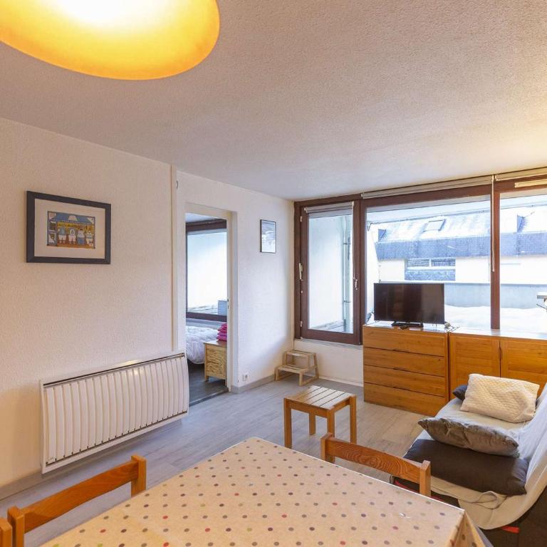 Appartement 6 pers, 1 chambre, balcons, plein centre station, proche pistes - La Mongie - Appartement 1 Chambre - 6