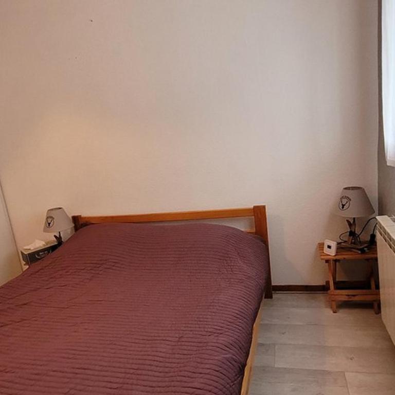 2 pièces + cabine avec balcon et kitchenette équipée - Appartement 1 Chambre - 10