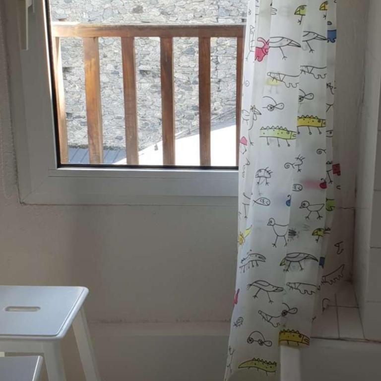 Duplex 6/7 personnes, centre ville, proche télécabine - FR-1-234-278 - Appartement - 5